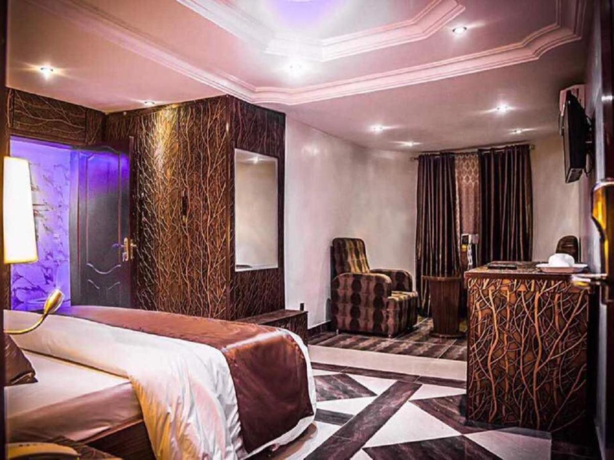 E-Suite Hotel Abuja Esterno foto