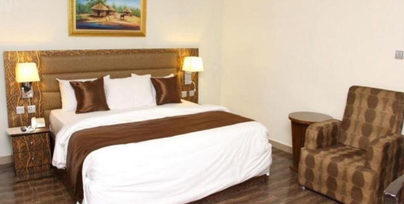 E-Suite Hotel Abuja Esterno foto