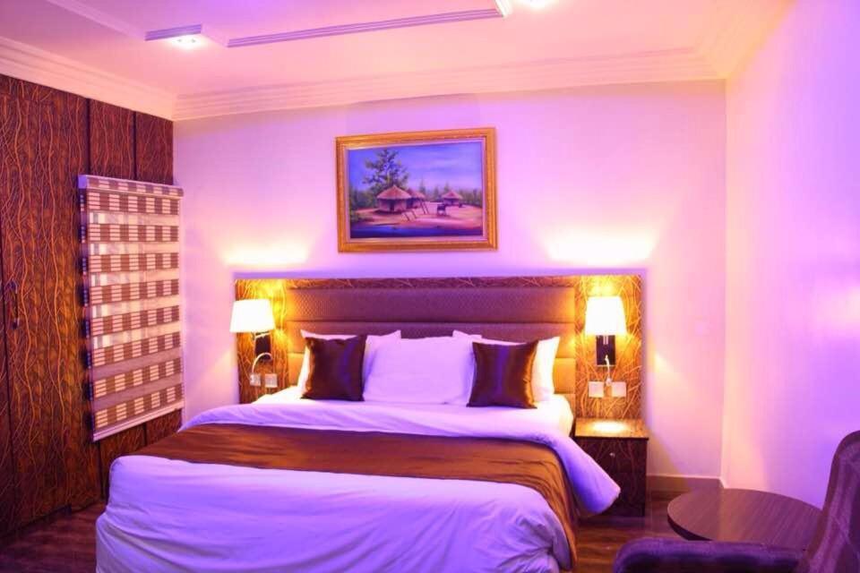 E-Suite Hotel Abuja Esterno foto