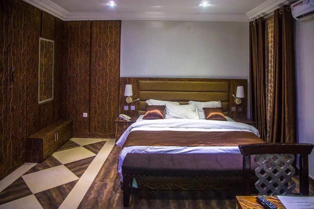E-Suite Hotel Abuja Esterno foto